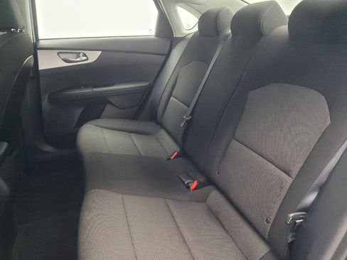 Used 2023 Kia Forte LXS image 18