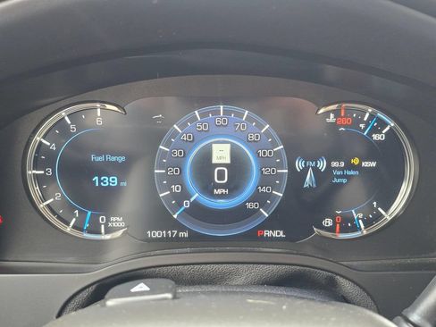 Used 2018 Cadillac Escalade ESV Platinum AWD/4WD image 23