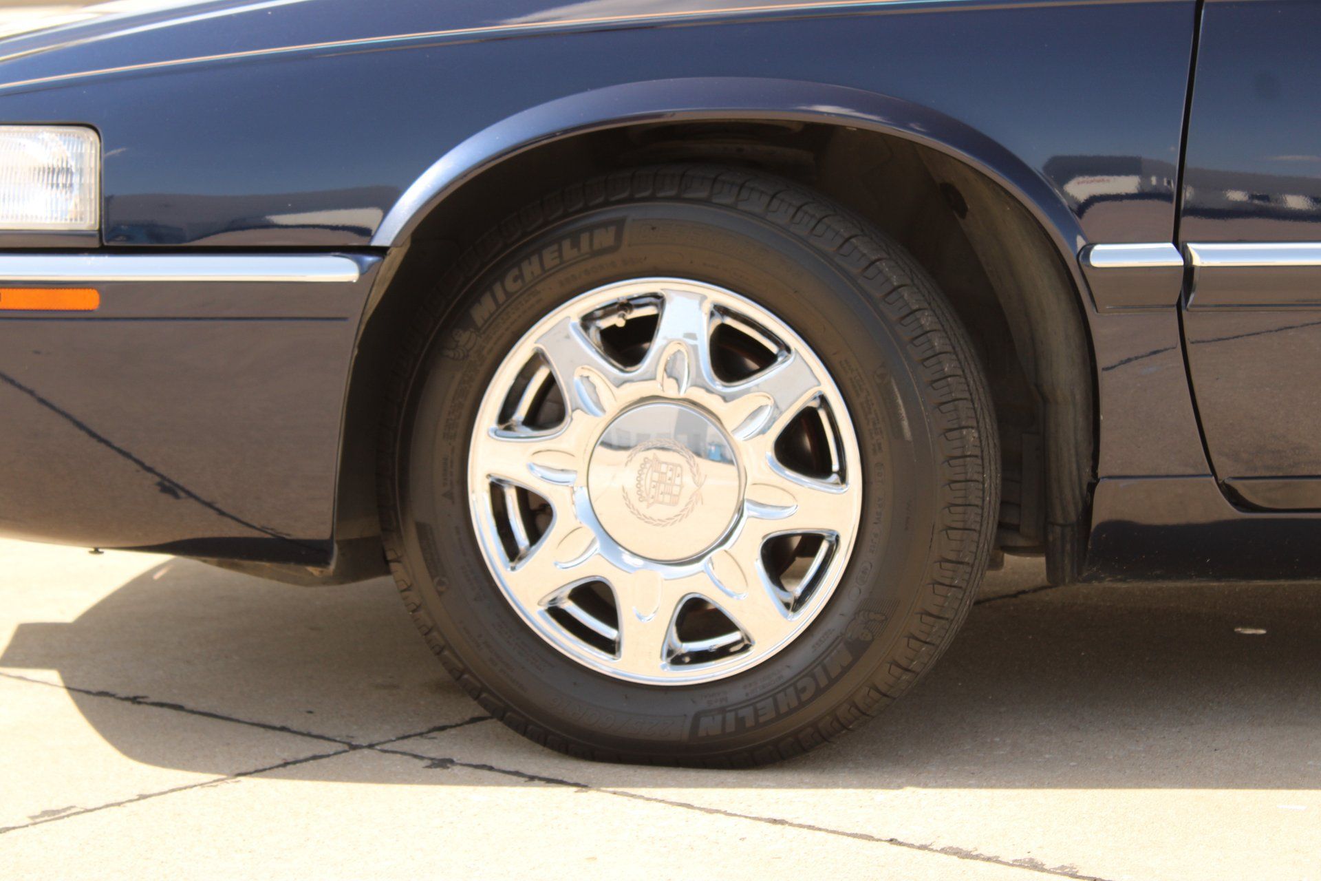 Used 1997 Cadillac Eldorado w/ Leather/Lumbar Pkg FWD image 27