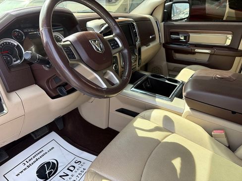 Used 2014 RAM 2500 Laramie w/ Convenience Group image 10