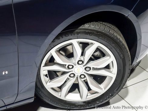 Used 2017 Chevrolet Impala LT w/ Convenience Package image 12