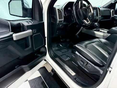 Used 2019 Ford F150 Platinum w/ Equipment Group 701A Luxury image 32