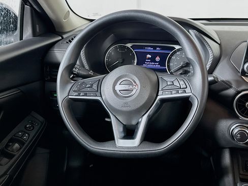 Used 2025 Nissan Sentra SV image 18