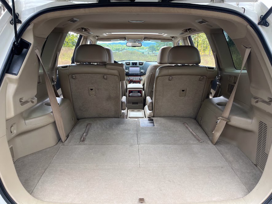 Used 2011 Toyota Highlander Limited w/ Tow Pkg FWD image 48