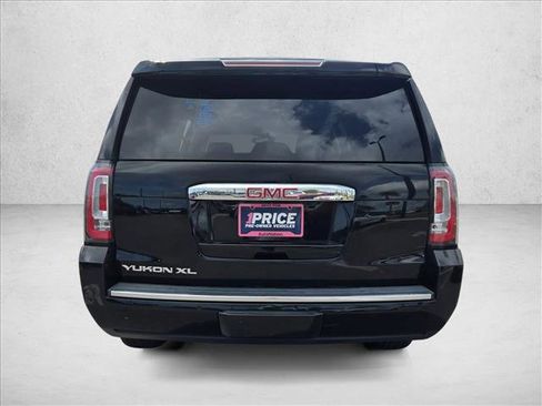 Used 2020 GMC Yukon XL Denali w/ Denali Ultimate Package image 6