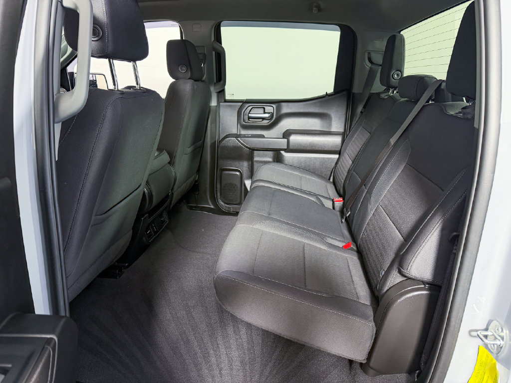 Used 2024 Chevrolet Silverado 1500 Custom w/ Turbomax Blackout Package AWD/4WD image 34