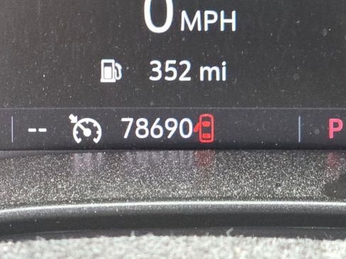 Used 2019 Chevrolet Colorado Z71 image 19