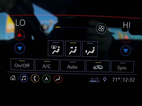 Used 2020 Chevrolet Corvette Stingray Premium Cpe w/ 3LT Preferred Equipment Group image 50