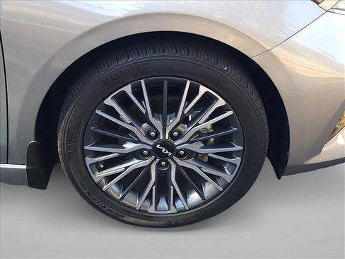Used 2024 Kia Forte GT-Line w/ GT-Line Premium Package FWD image 22