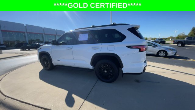 Certified 2025 Toyota Sequoia Limited w/ Tow Technology Package AWD/4WD image 8