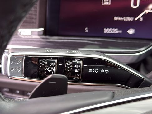 Certified 2025 Cadillac Escalade ESV Sport w/ Touring Package image 15