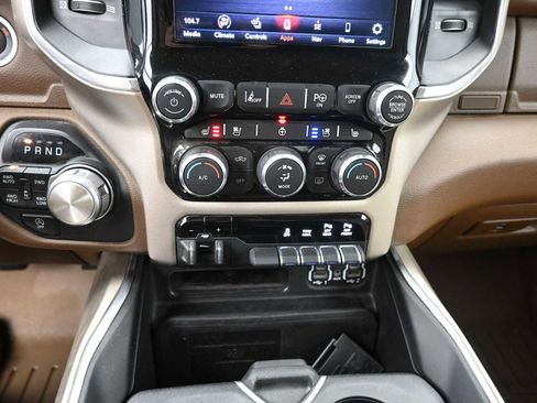 Used 2020 RAM 1500 Laramie image 9