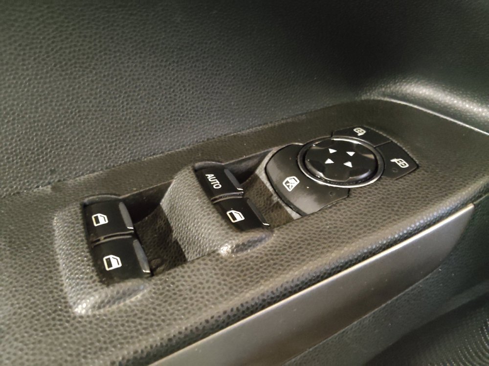 Used 2019 Ford EcoSport SE w/ SE Convenience Package FWD image 27