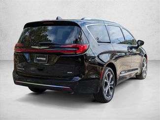 New 2026 Chrysler Pacifica Pinnacle video 2
