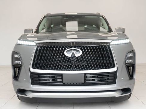 Used 2025 INFINITI QX80 Sensory AWD/4WD image 5