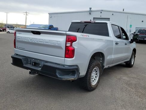 Used 2020 Chevrolet Silverado 1500 W/T w/ WT Value Package AWD/4WD image 5