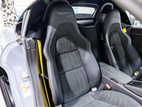 Used 2024 Porsche 718 Boxster Spyder RS image 35