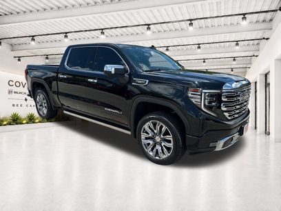 Used 2022 GMC Sierra 1500 Denali w/ Denali Reserve Package