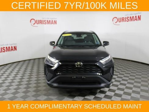 Used 2025 Toyota RAV4 XLE AWD/4WD image 14
