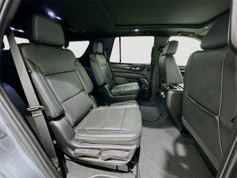 Used 2022 GMC Yukon Denali image 29