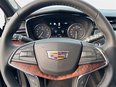 New 2026 Cadillac XT5 Premium Luxury w/ Driver Assist Package image 24