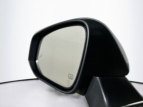 Used 2025 Toyota Grand Highlander FWD image 16