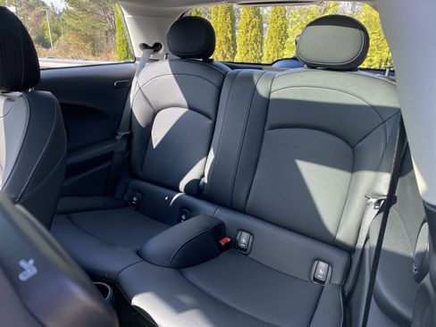 Used 2023 MINI Cooper S image 8