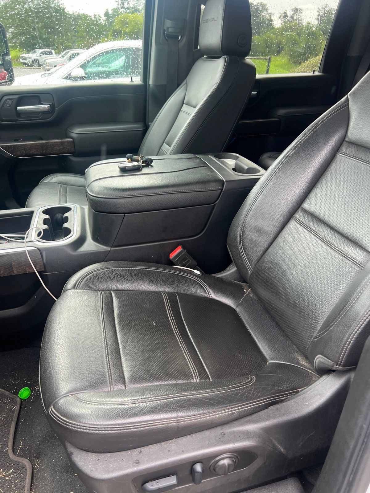 Used 2023 GMC Sierra 3500 Denali w/ Denali Ultimate Package AWD/4WD image 10
