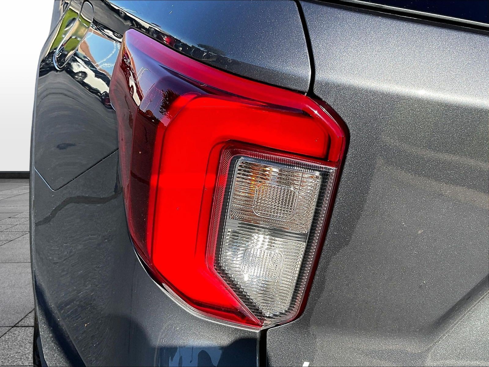 Used 2021 Ford Explorer ST w/ Equipment Group 401A AWD/4WD image 26