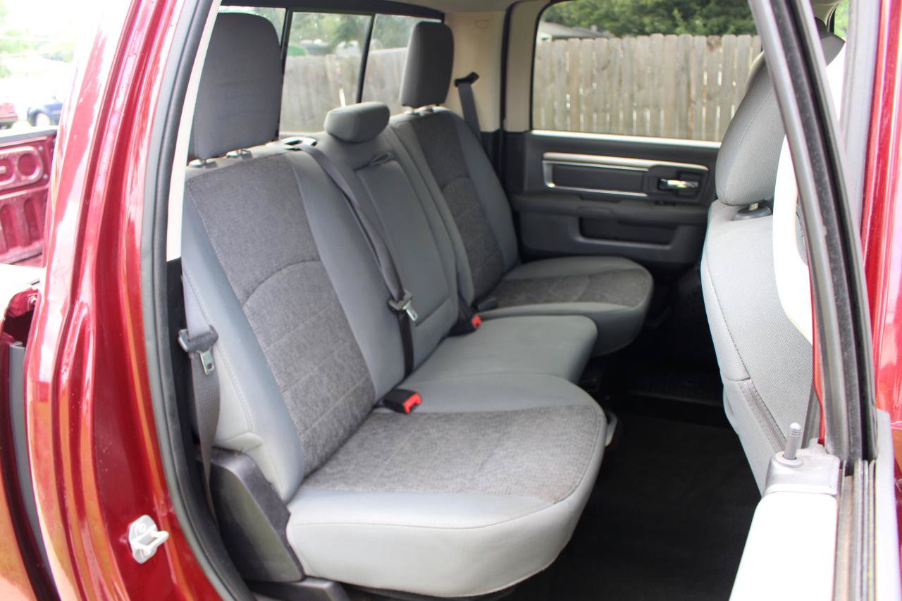 Used 2016 RAM 1500 Big Horn AWD/4WD image 35