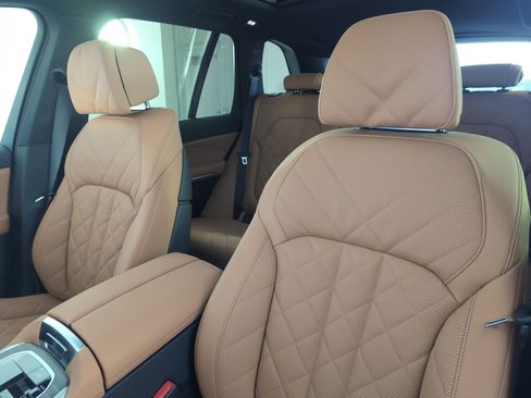 Used 2026 BMW X5 sDrive40i image 23