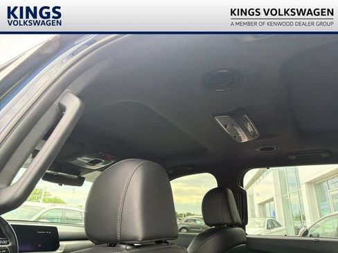 Used 2024 Kia Telluride SX Prestige X-Pro AWD/4WD image 16