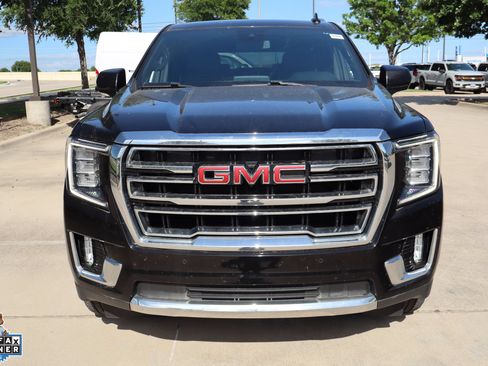 Used 2024 GMC Yukon SLT AWD/4WD image 9