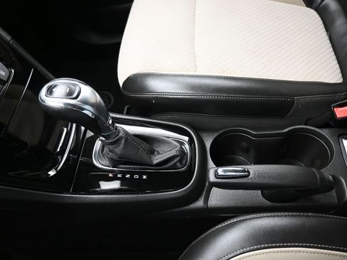 Used 2018 Buick Encore Preferred image 21