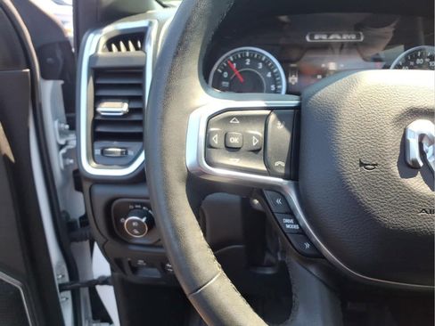 Used 2025 RAM 1500 Laramie w/ Sport Appearance Package AWD/4WD image 27