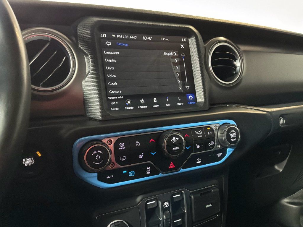 Certified 2021 Jeep Wrangler Unlimited Rubicon 4xe w/ Cold Weather Group AWD/4WD image 33