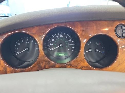 Used 2000 Jaguar XK8 Convertible image 12