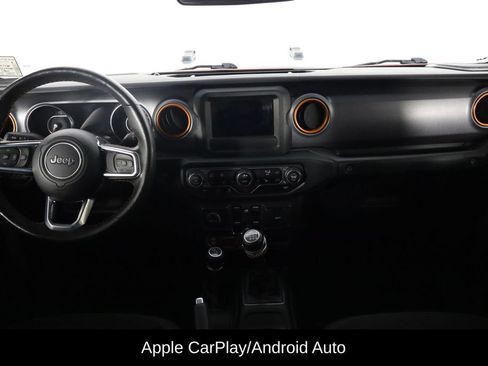 Used 2020 Jeep Gladiator Mojave w/ Cold Weather Group AWD/4WD image 13