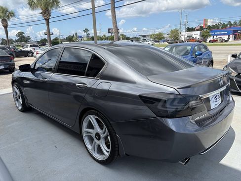 Used 2015 Honda Accord Sport image 4