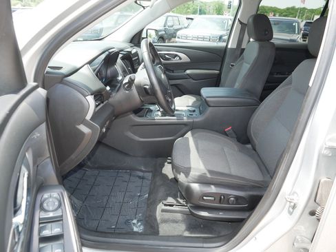 Used 2019 Chevrolet Traverse LT AWD/4WD image 12