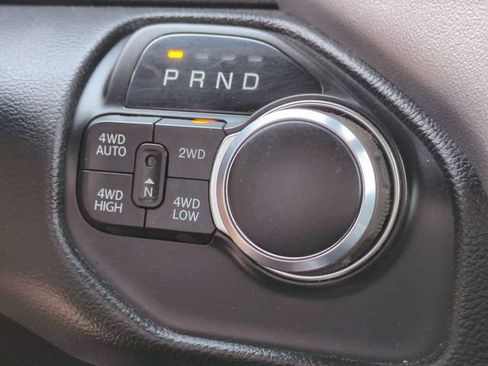 Used 2019 RAM 1500 Big Horn AWD/4WD image 15