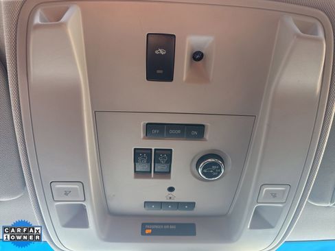 Used 2019 GMC Yukon XL Denali w/ Denali Ultimate Package image 24