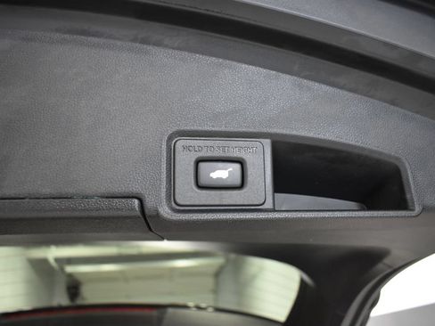 Used 2019 Acura RDX FWD w/ Advance Package image 34