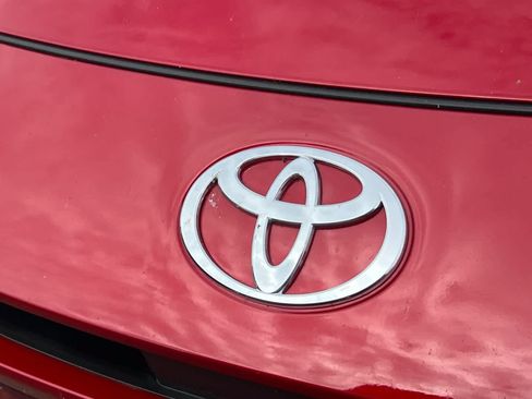 Used 2024 Toyota Prius Prime FWD image 13