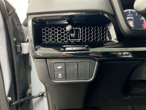 Used 2024 Honda CR-V EX-L image 13