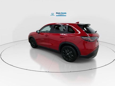Certified 2025 Honda HR-V Sport image 8
