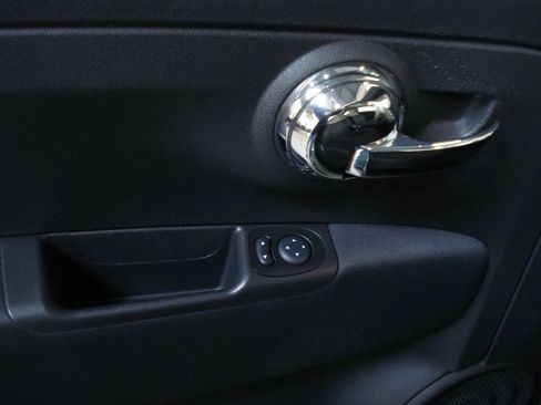 Used 2013 FIAT 500 Pop FWD image 19