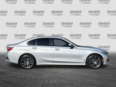 Used 2019 BMW 330i Sedan w/ Convenience Package RWD image 3