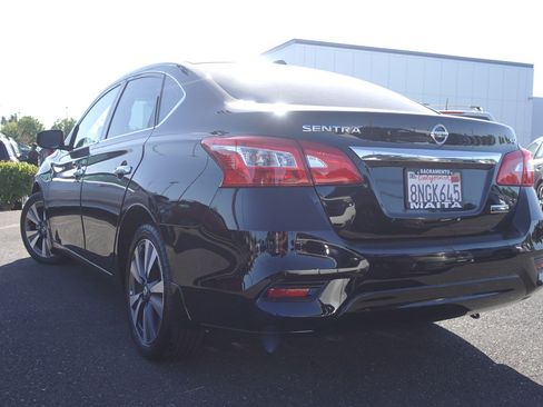 Used 2019 Nissan Sentra SV w/ Special Edition Package FWD image 7