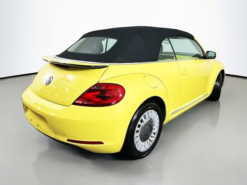 Used 2013 Volkswagen Beetle 2.5 image 7